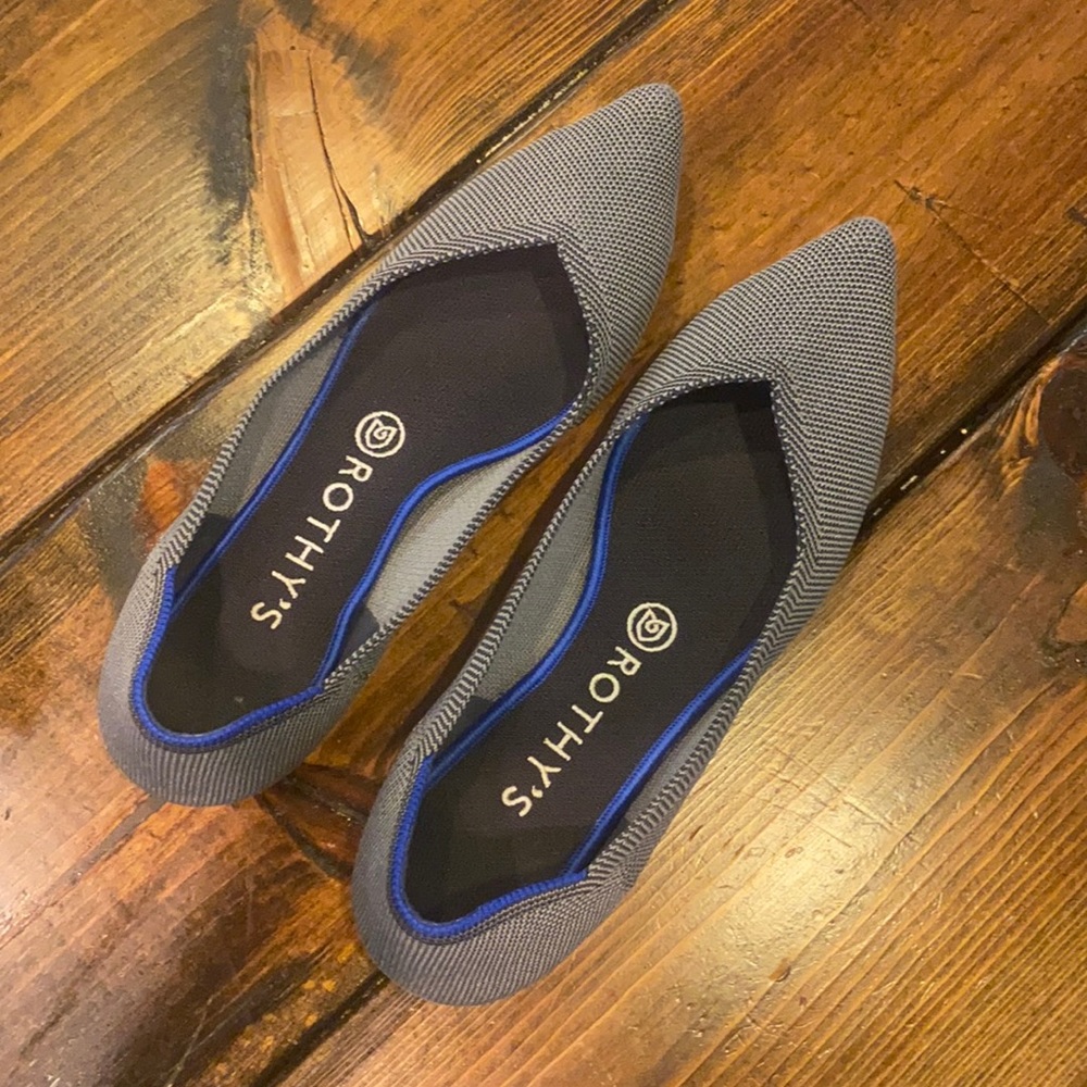 Rothys Pointed Flats